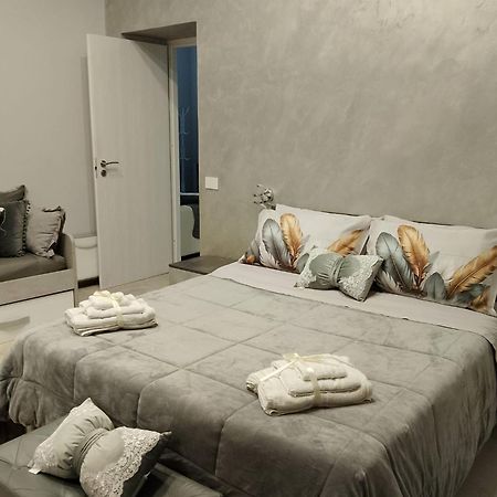 Mary House Napoli Centro Apartment Exterior foto