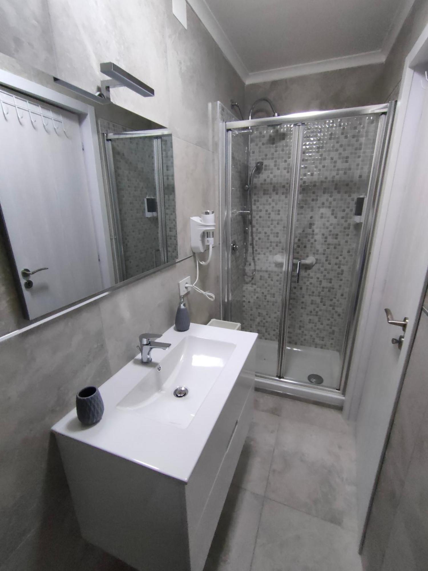 Mary House Napoli Centro Apartment Exterior foto